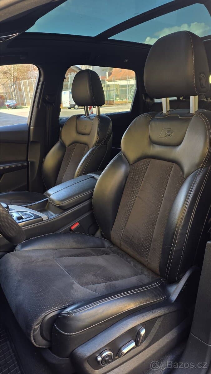 2015 Audi Q7 - 12