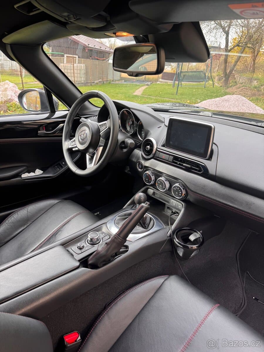 Mazda 5 - 12