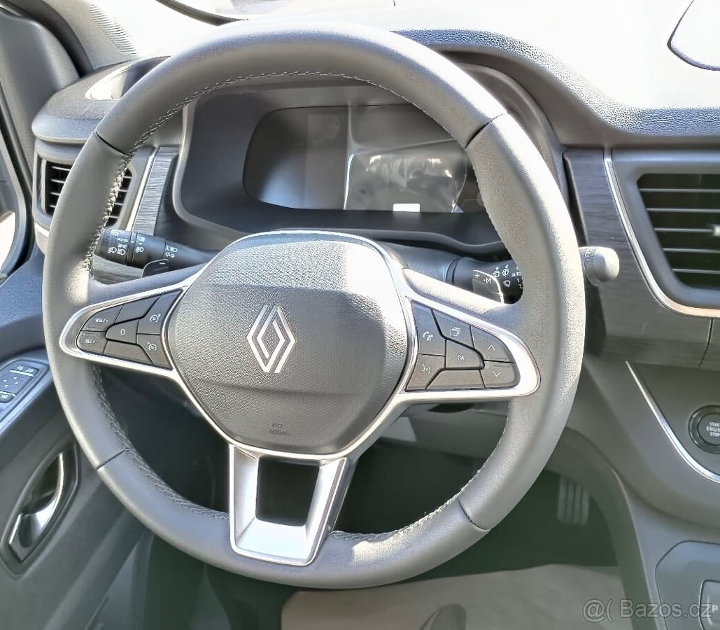 2026 Renault TRAFIC - 12