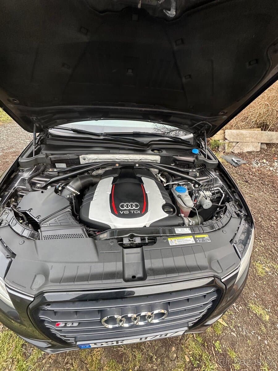 2014 Audi SQ5 - 12