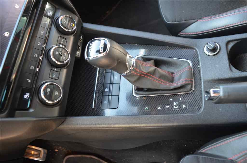 2014 Škoda OCTAVIA - 12