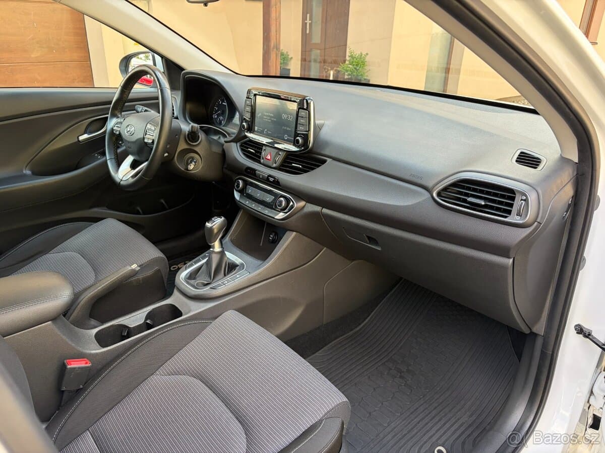 2021 Hyundai i30 - 12