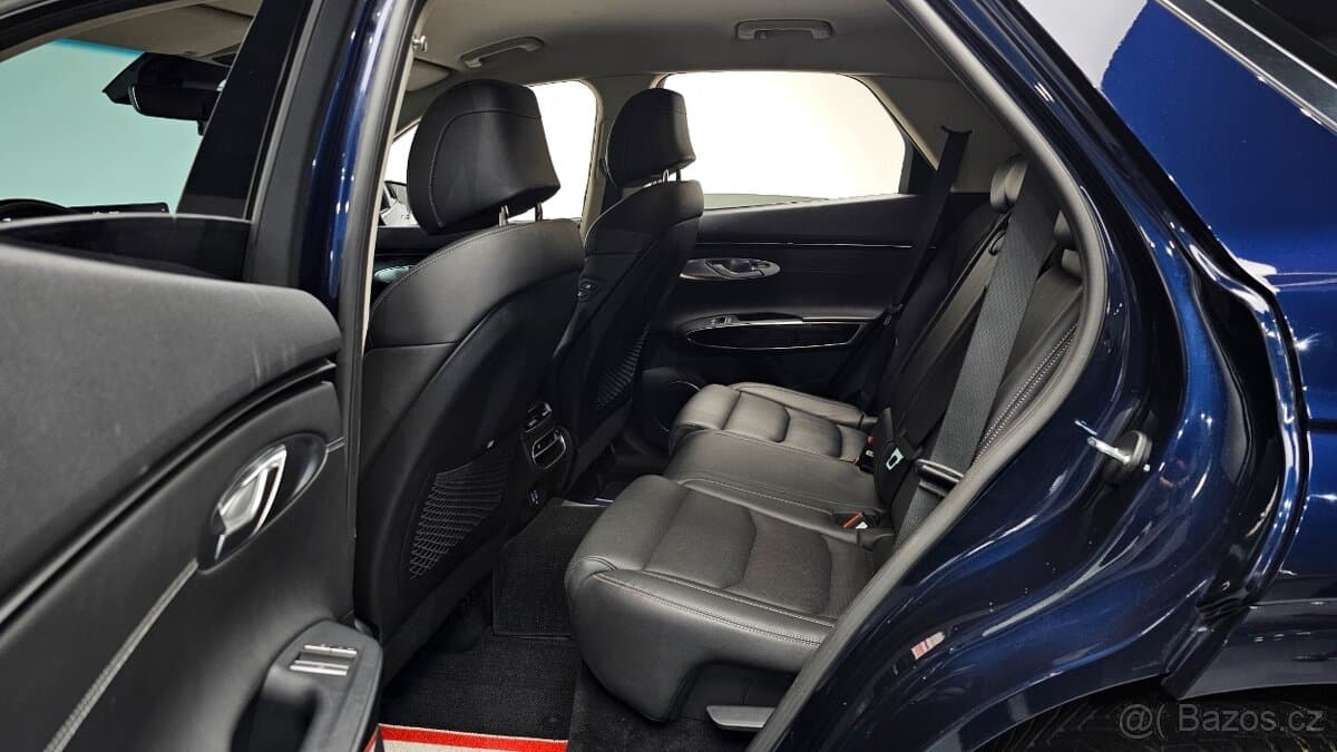 2021 Genesis GV70 - 12