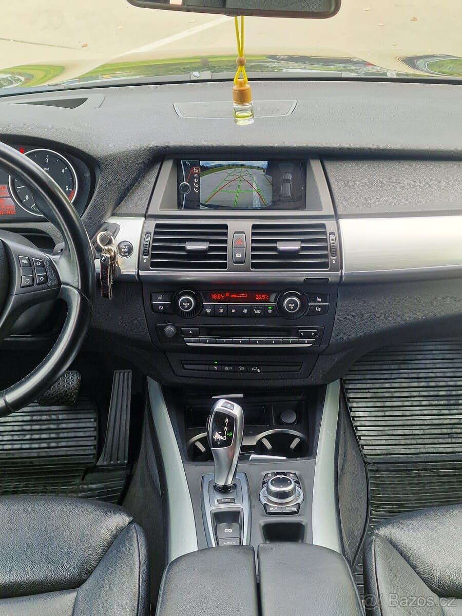 2011 BMW X5 - 12