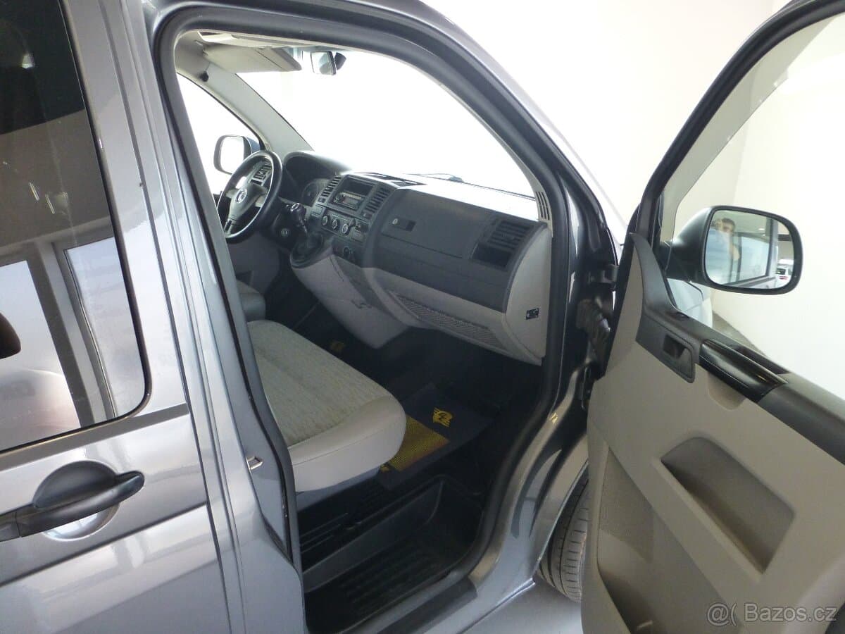 2010 Volkswagen TRANSPORTER - 12