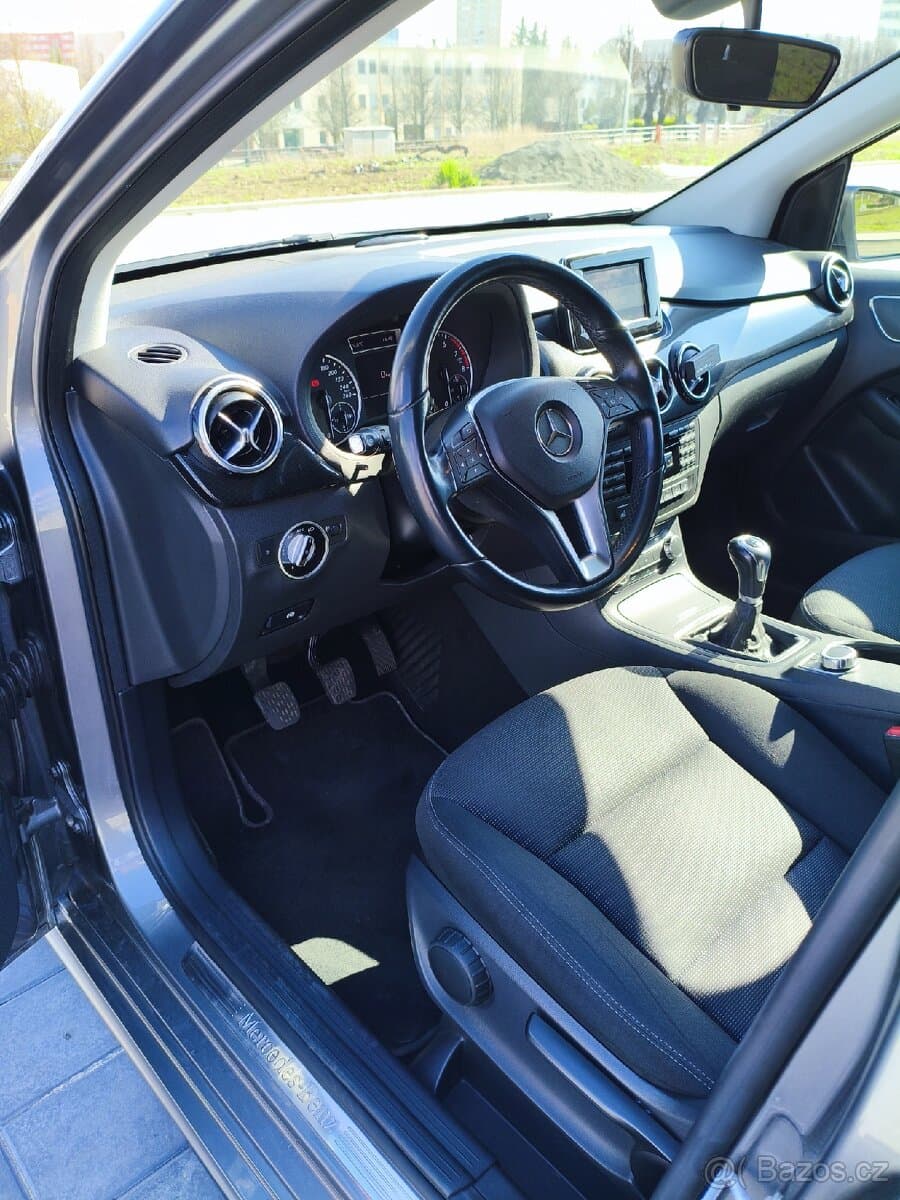 2014 Mercedes-Benz B-CLASS - 12