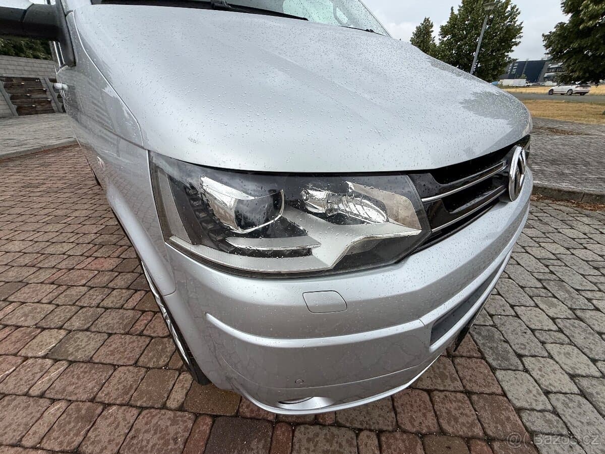 2013 Volkswagen CARAVELLE - 12