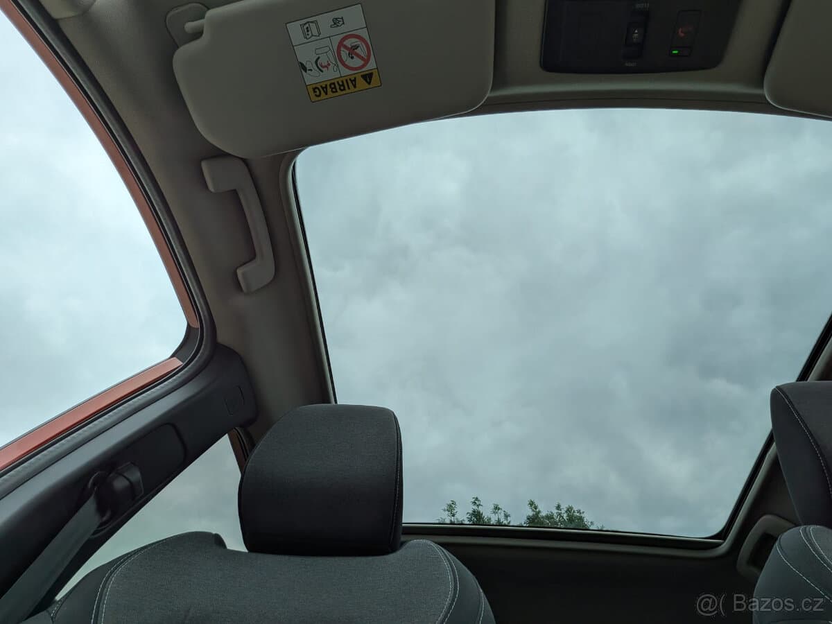 Nissan QASHQAI - 12
