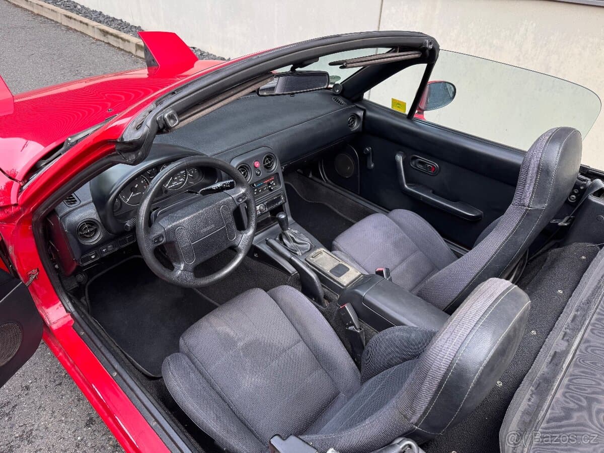 1991 Mazda MX-5 - 12