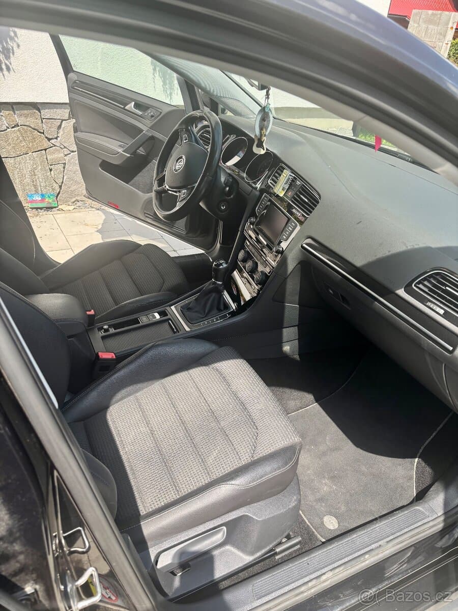 2014 Volkswagen GOLF - 12
