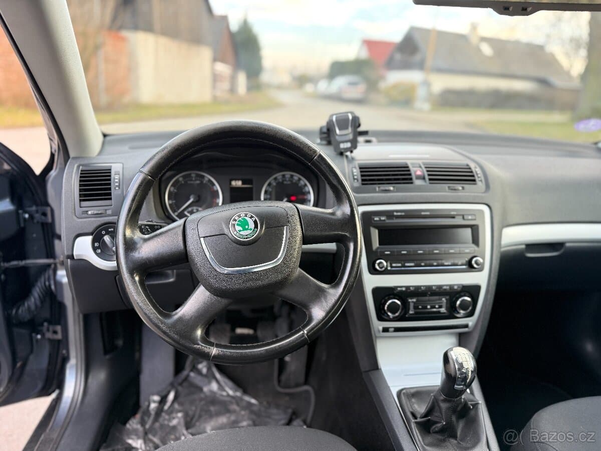 2010 Škoda OCTAVIA - 12