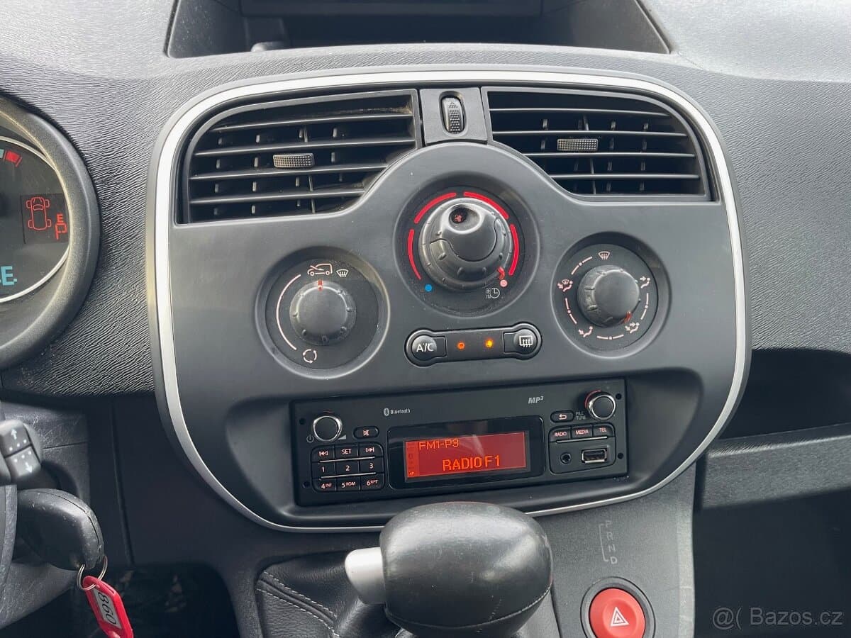 2017 Renault KANGOO - 12
