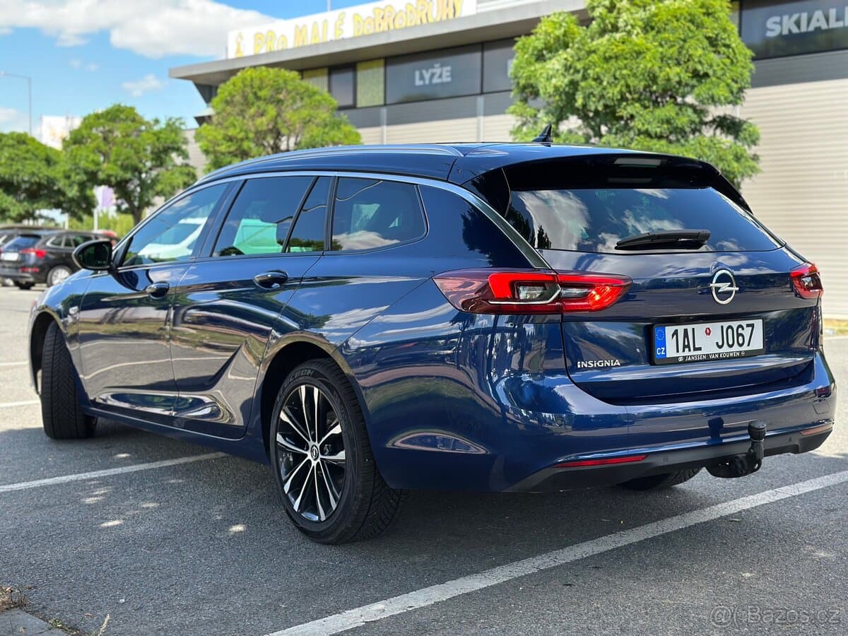 2021 Opel INSIGNIA - 12