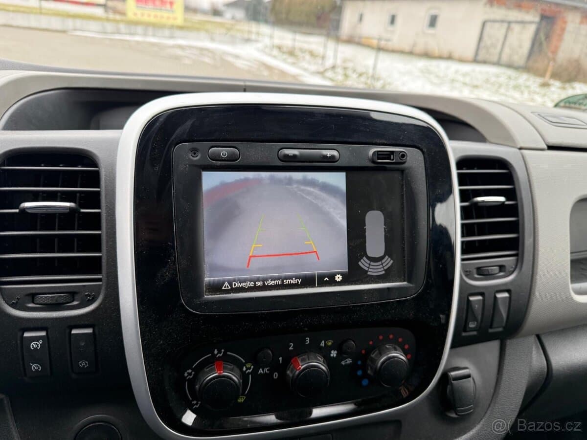 2019 Renault TRAFIC - 12