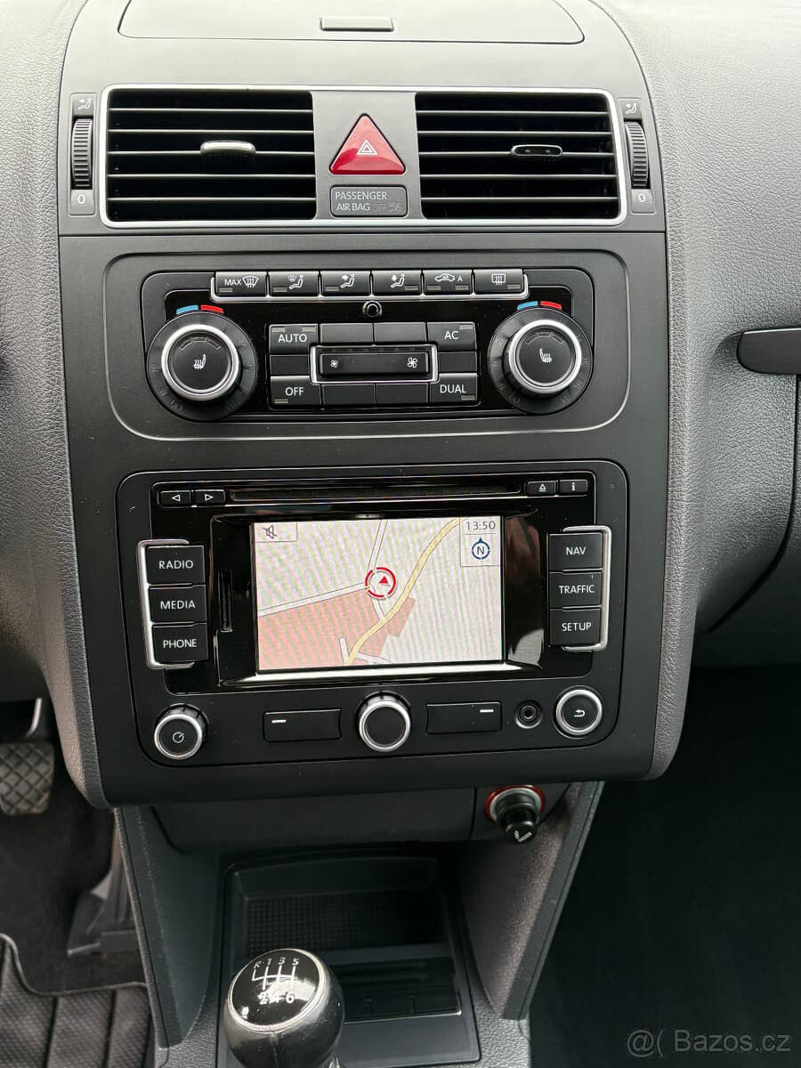 2010 Volkswagen TOURAN - 12