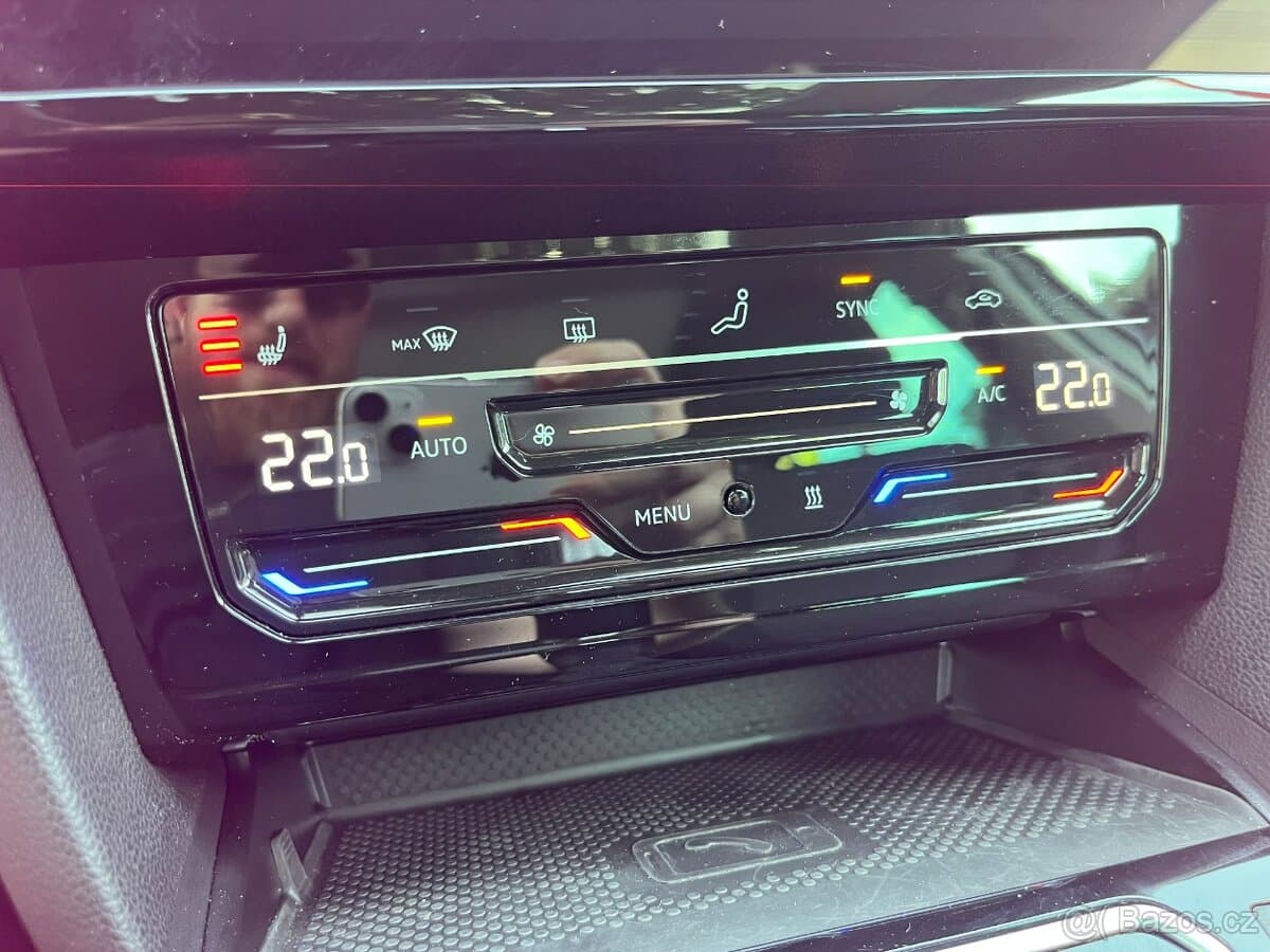 2020 Volkswagen PASSAT - 12