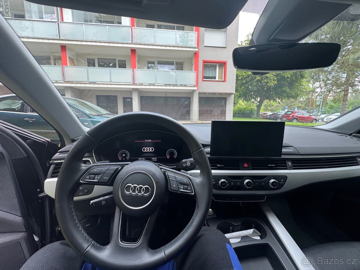 2022 Audi A4 - 12