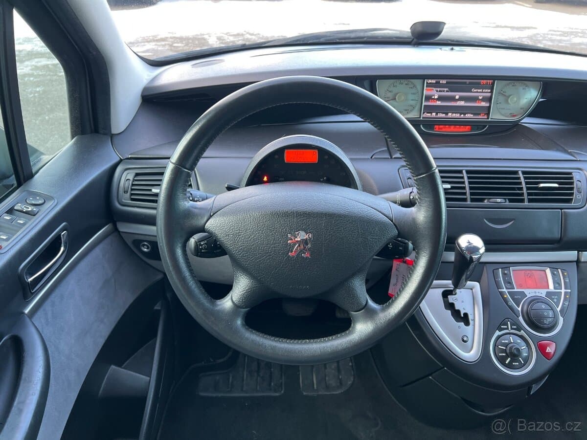 2011 Peugeot 807 - 12