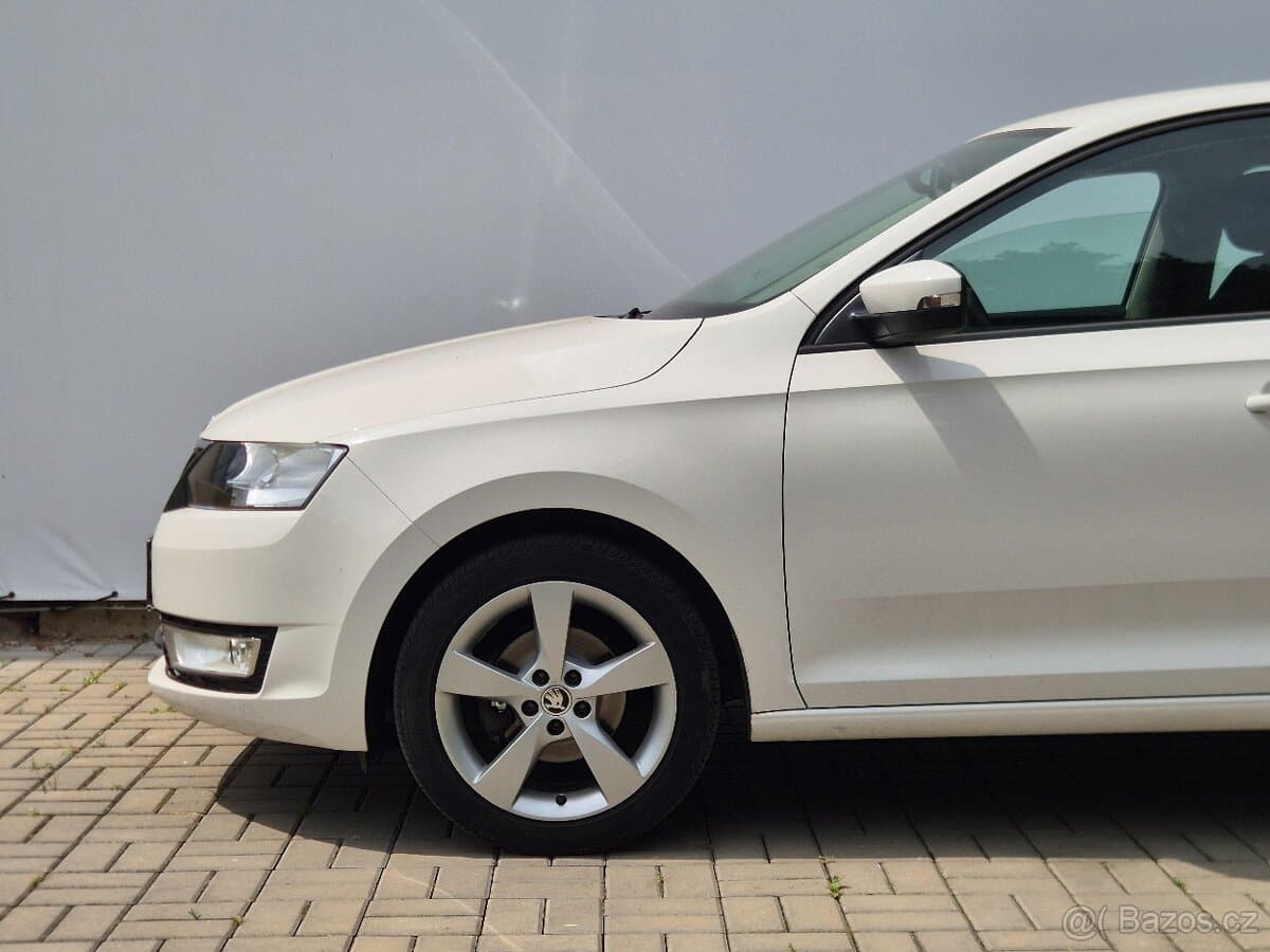 2017 Škoda RAPID - 12
