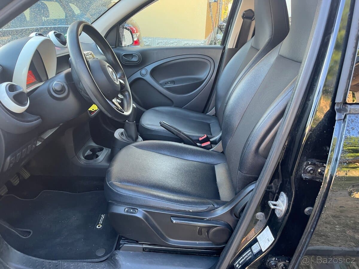 2016 Smart FORFOUR - 12