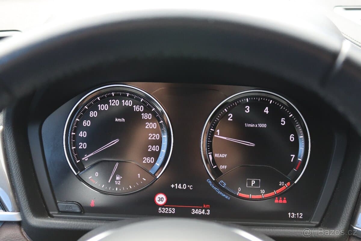 2021 BMW X1 - 12