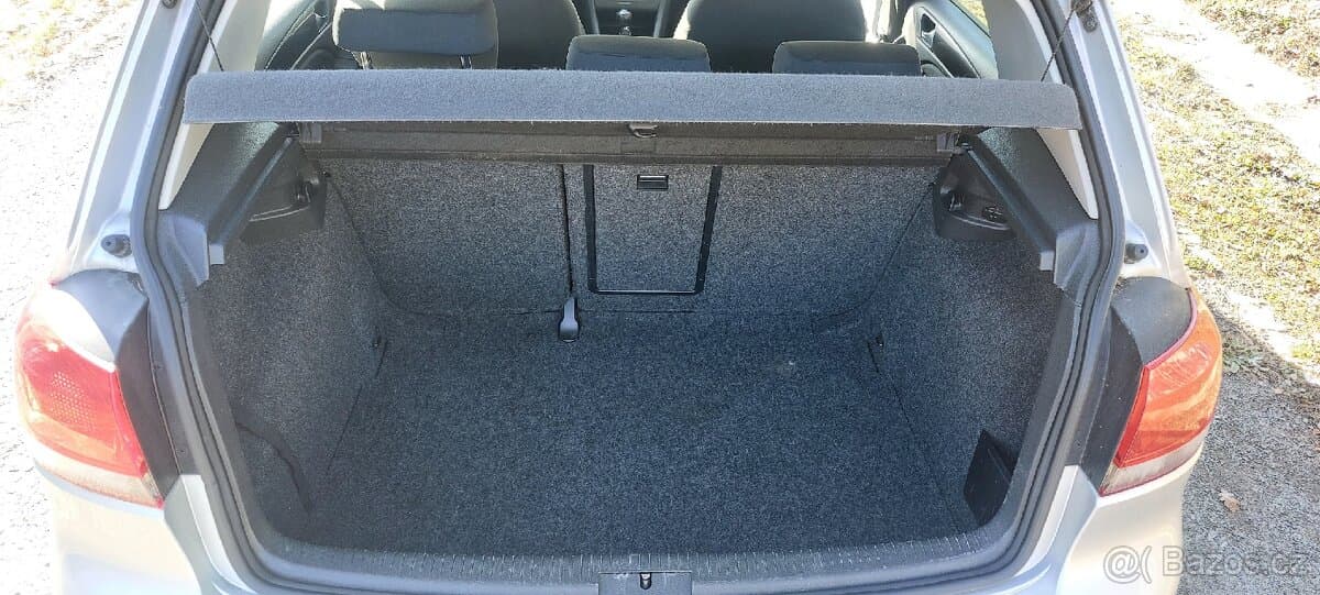 2009 Volkswagen GOLF - 12