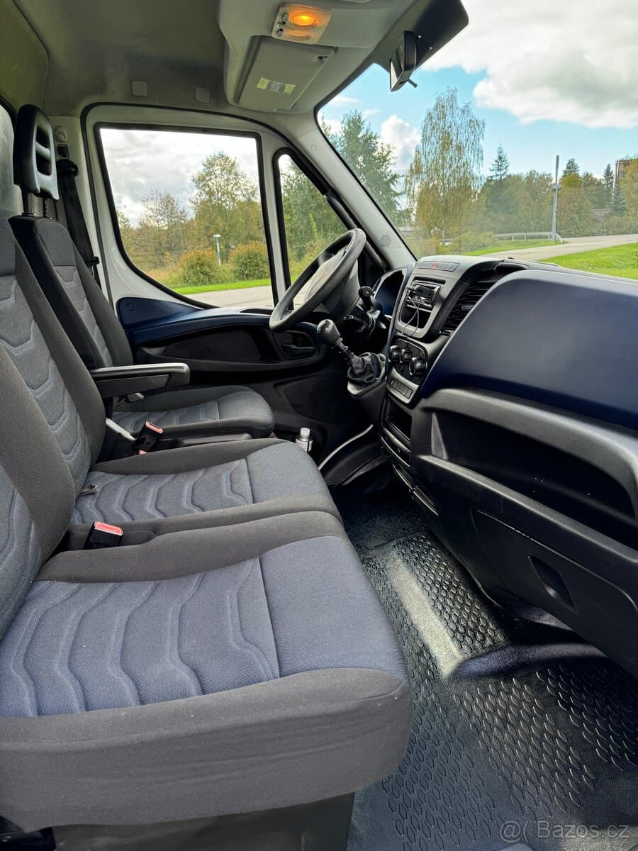 2017 Iveco OSTATNÍ - 12