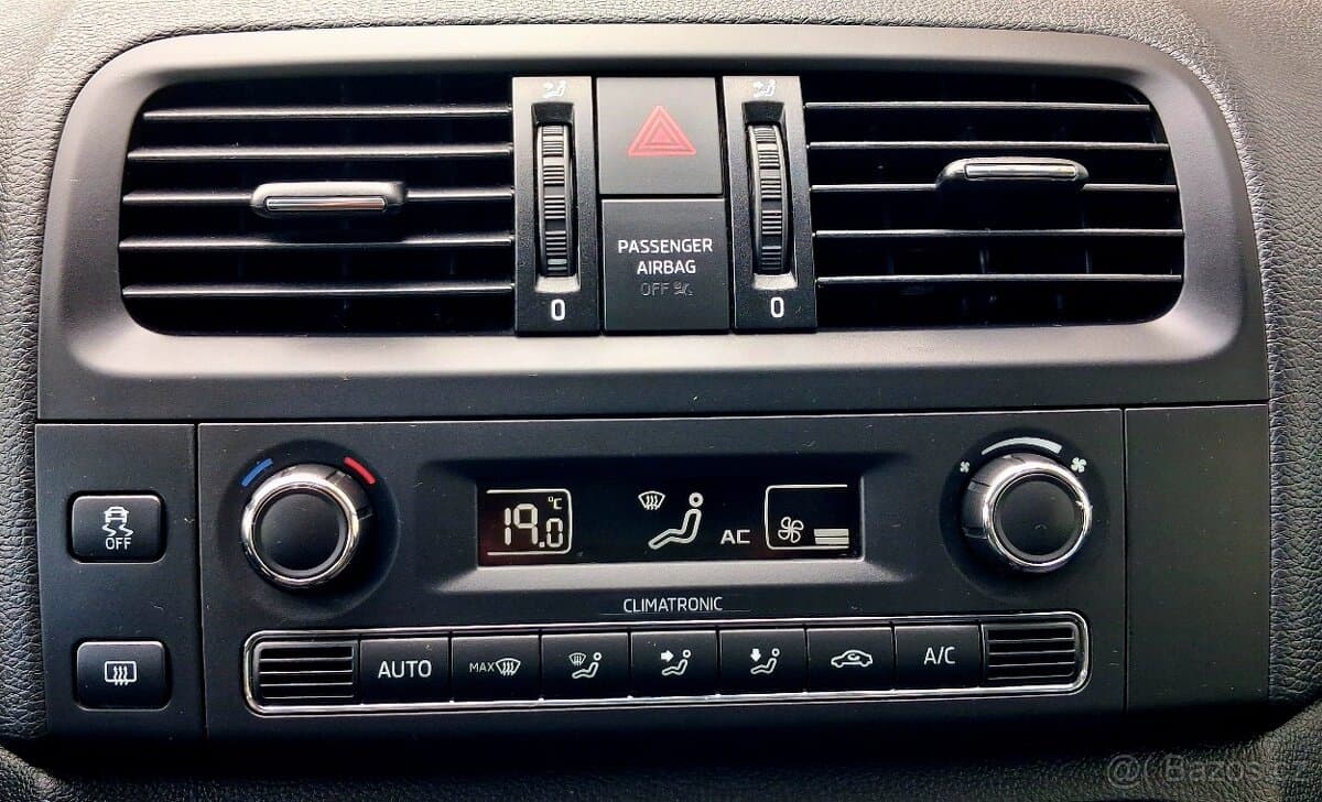 2015 Škoda ROOMSTER - 12