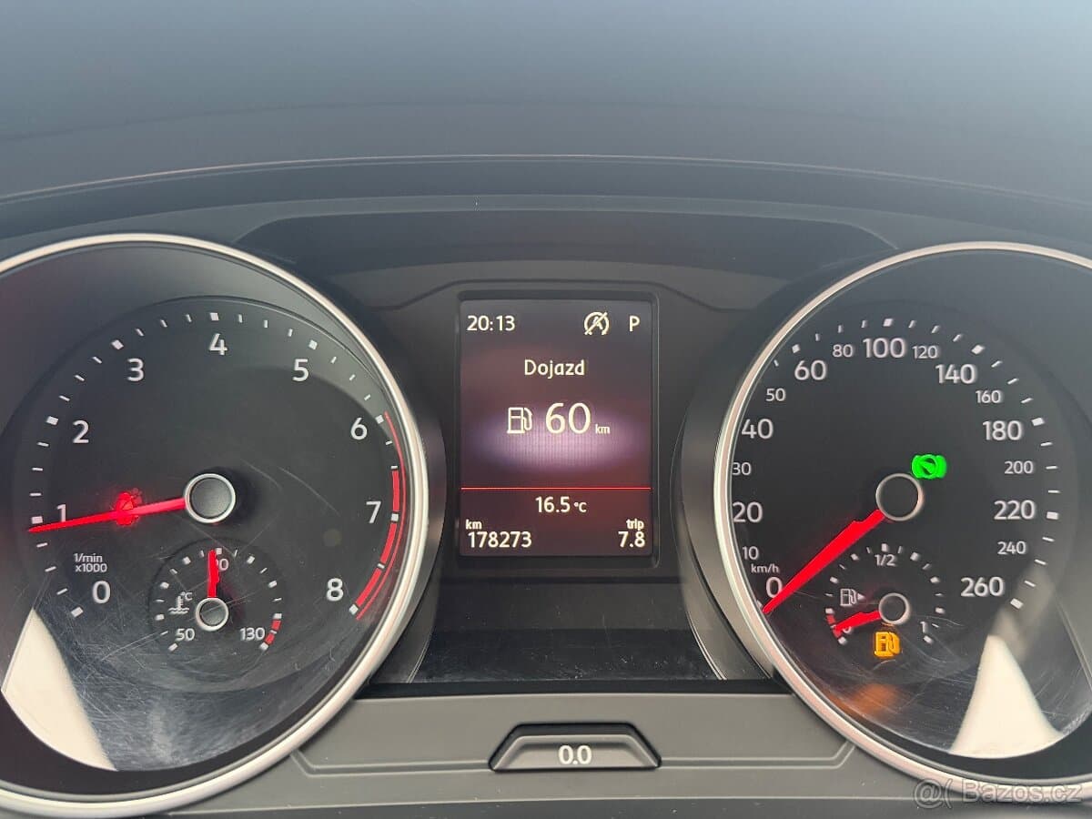 2021 Volkswagen TIGUAN - 12