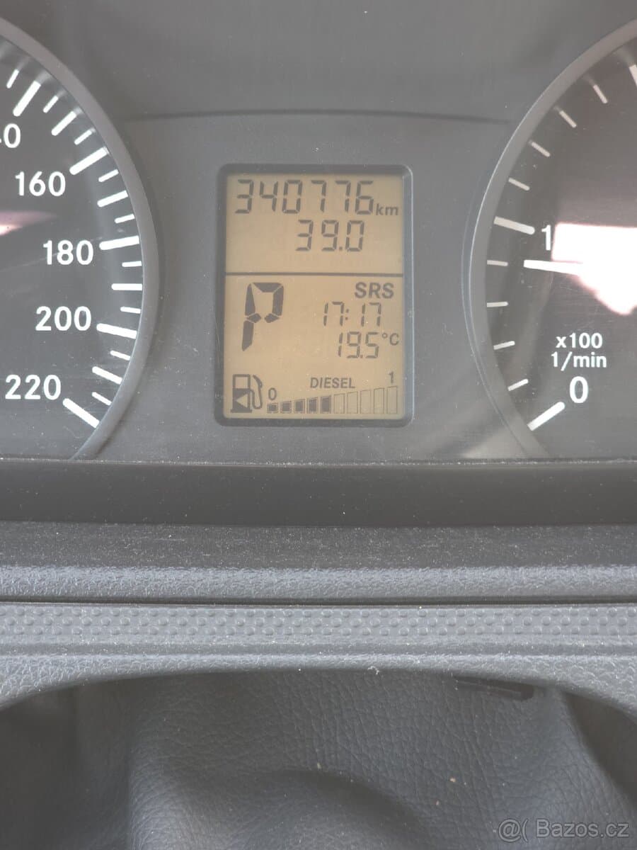 2010 Mercedes-Benz VITO - 12