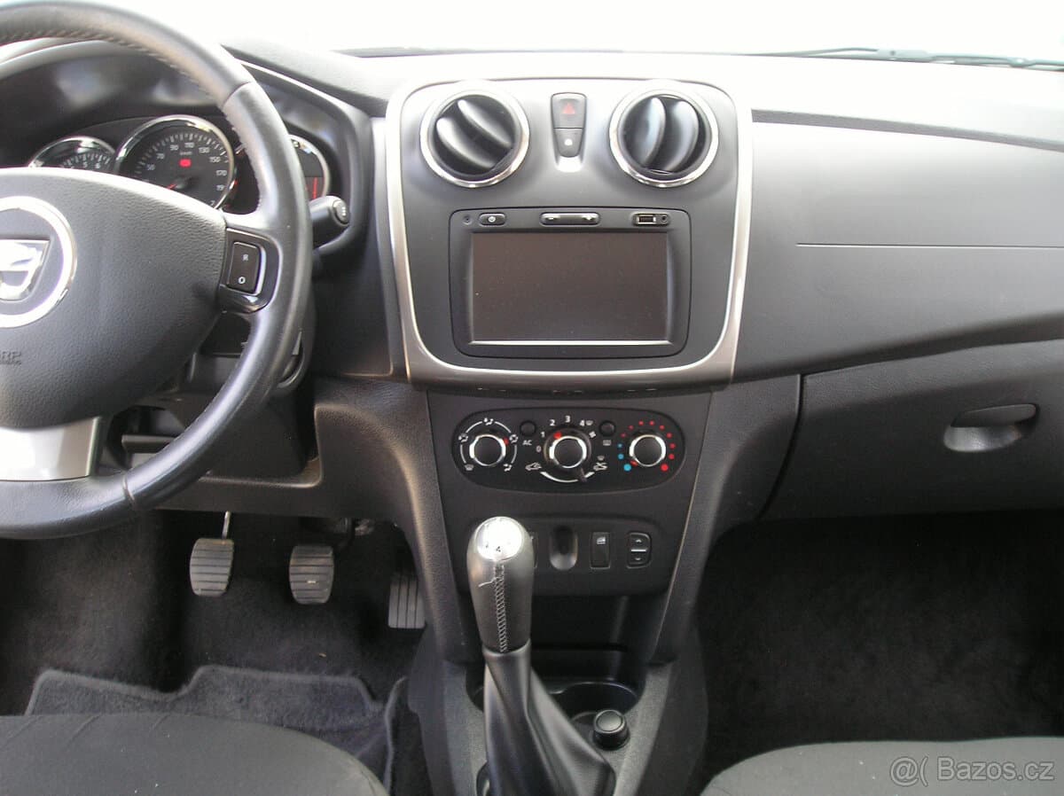 2014 Dacia SANDERO - 12