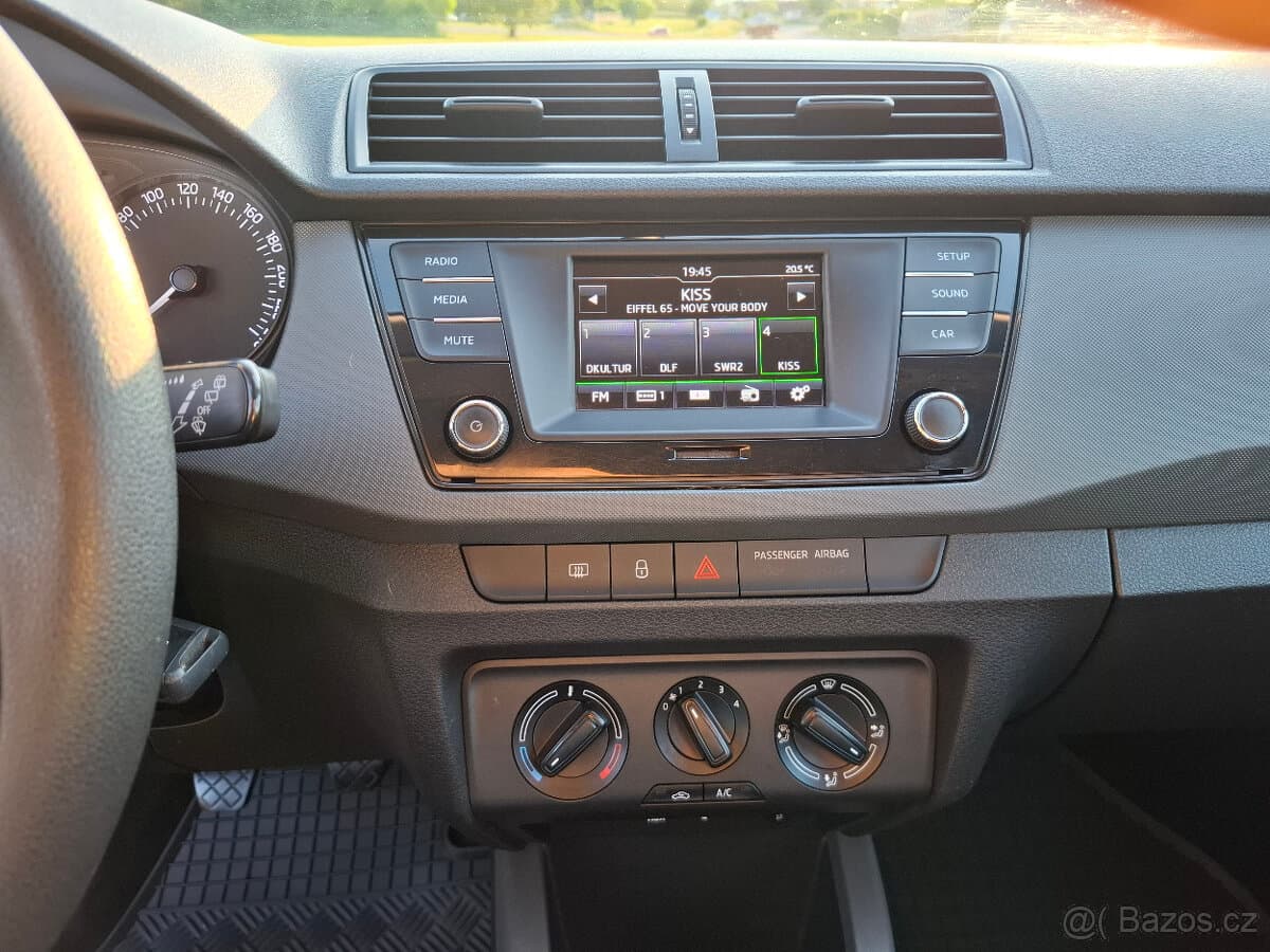 2015 Škoda FABIA - 12