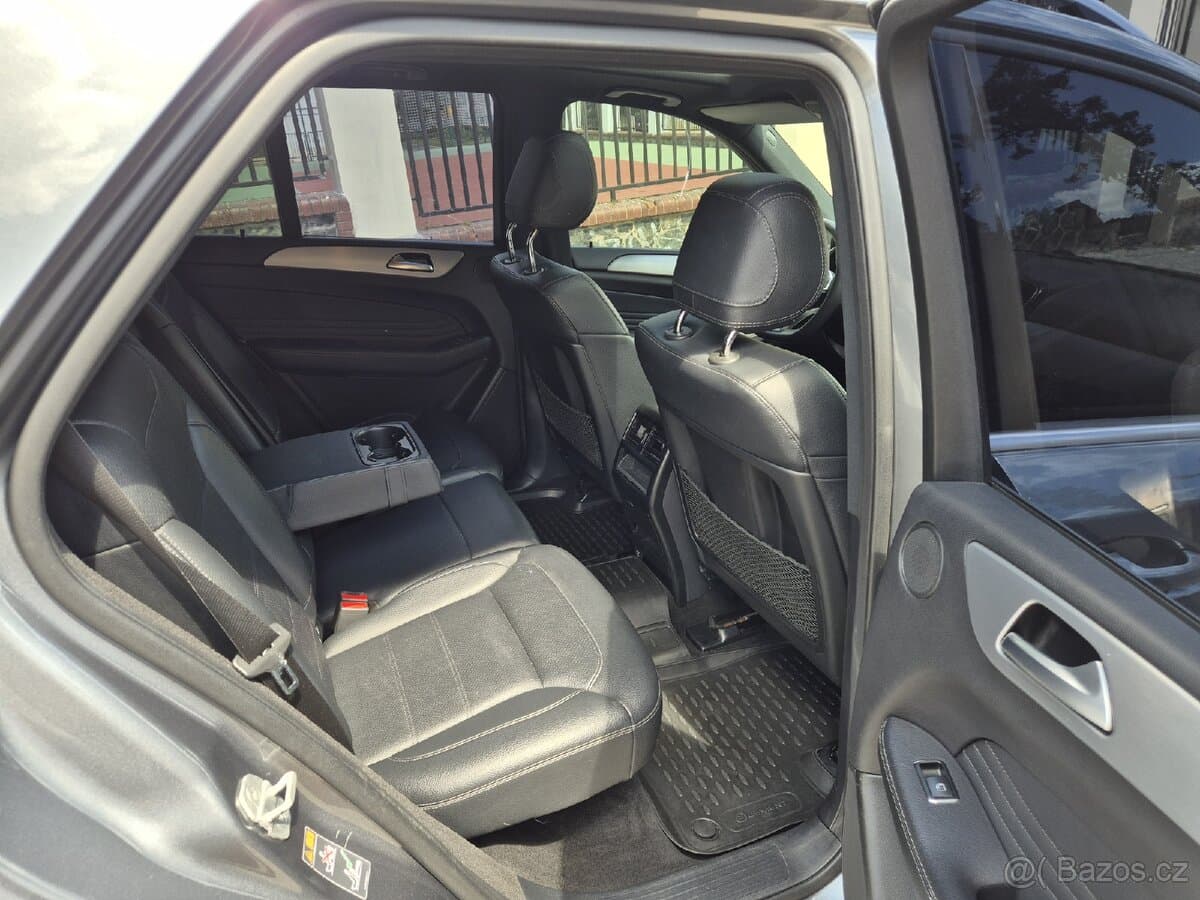 2017 Mercedes-Benz GL - 12