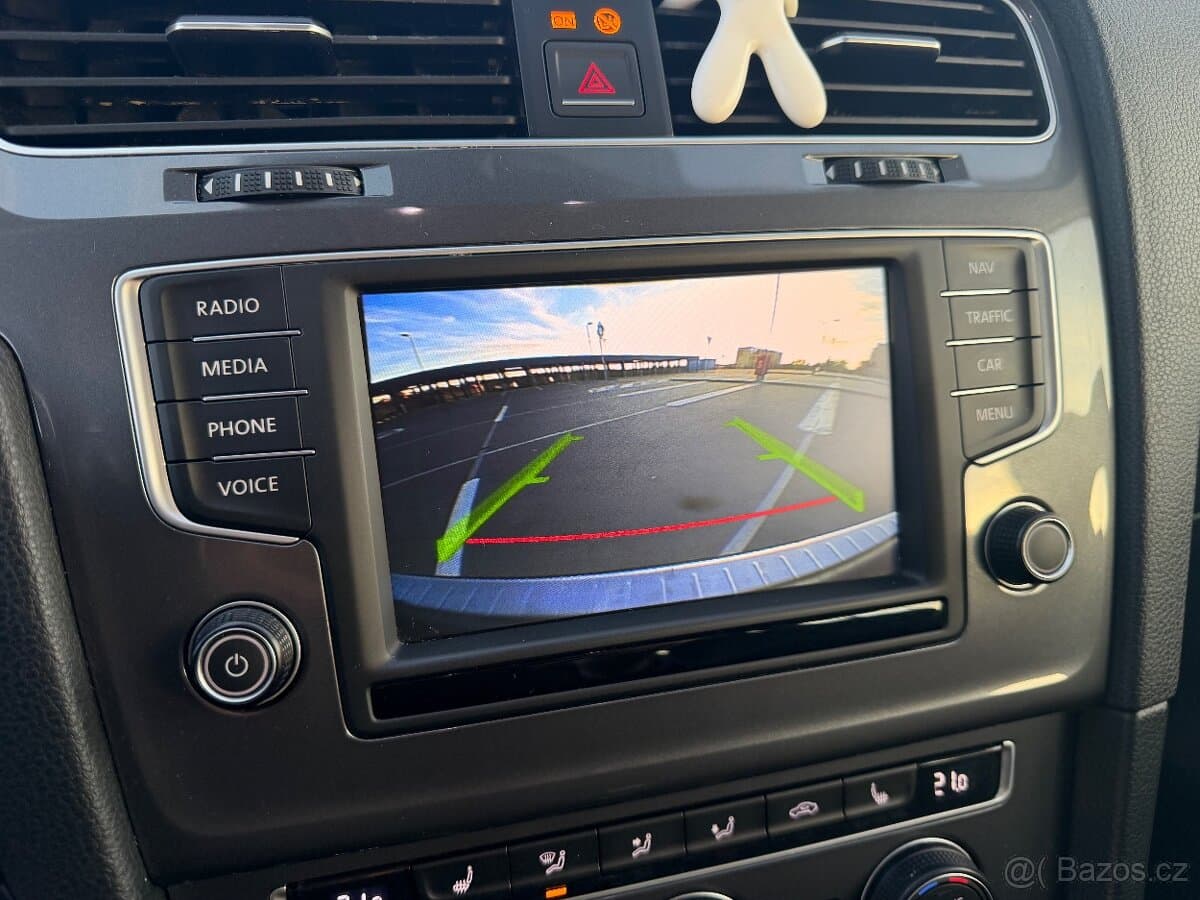 2015 Volkswagen GOLF - 12