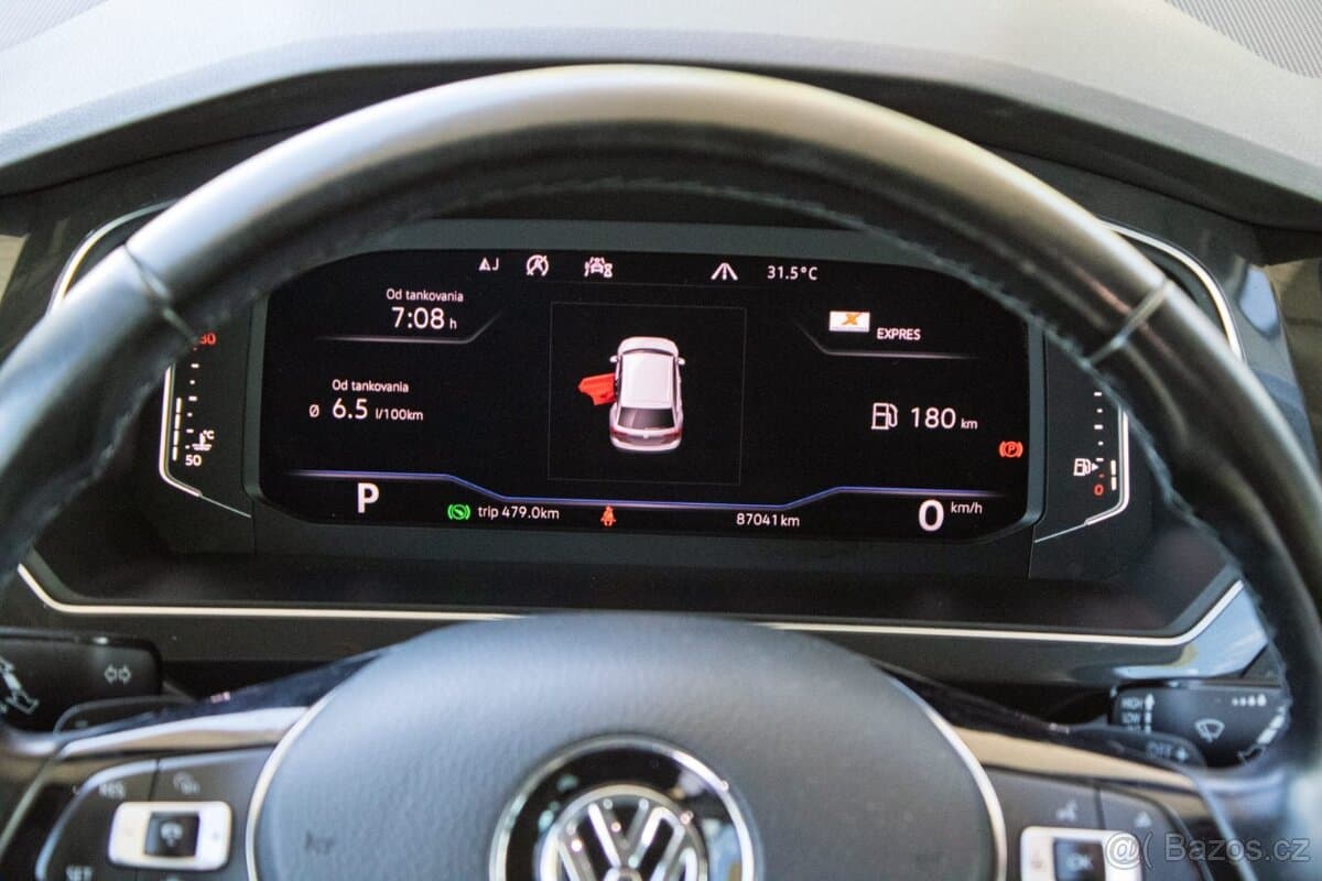 2020 Volkswagen TIGUAN - 12