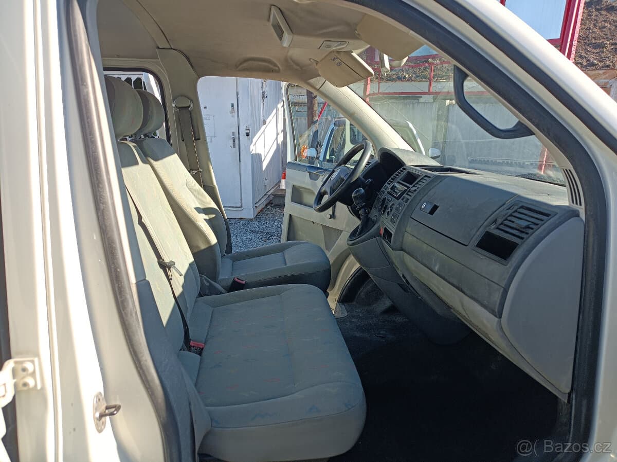 2003 Volkswagen TRANSPORTER - 12