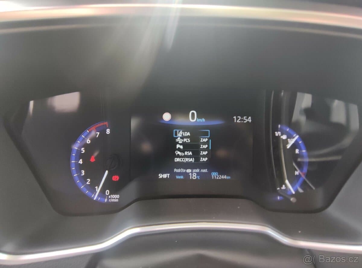 2020 Toyota COROLLA - 12