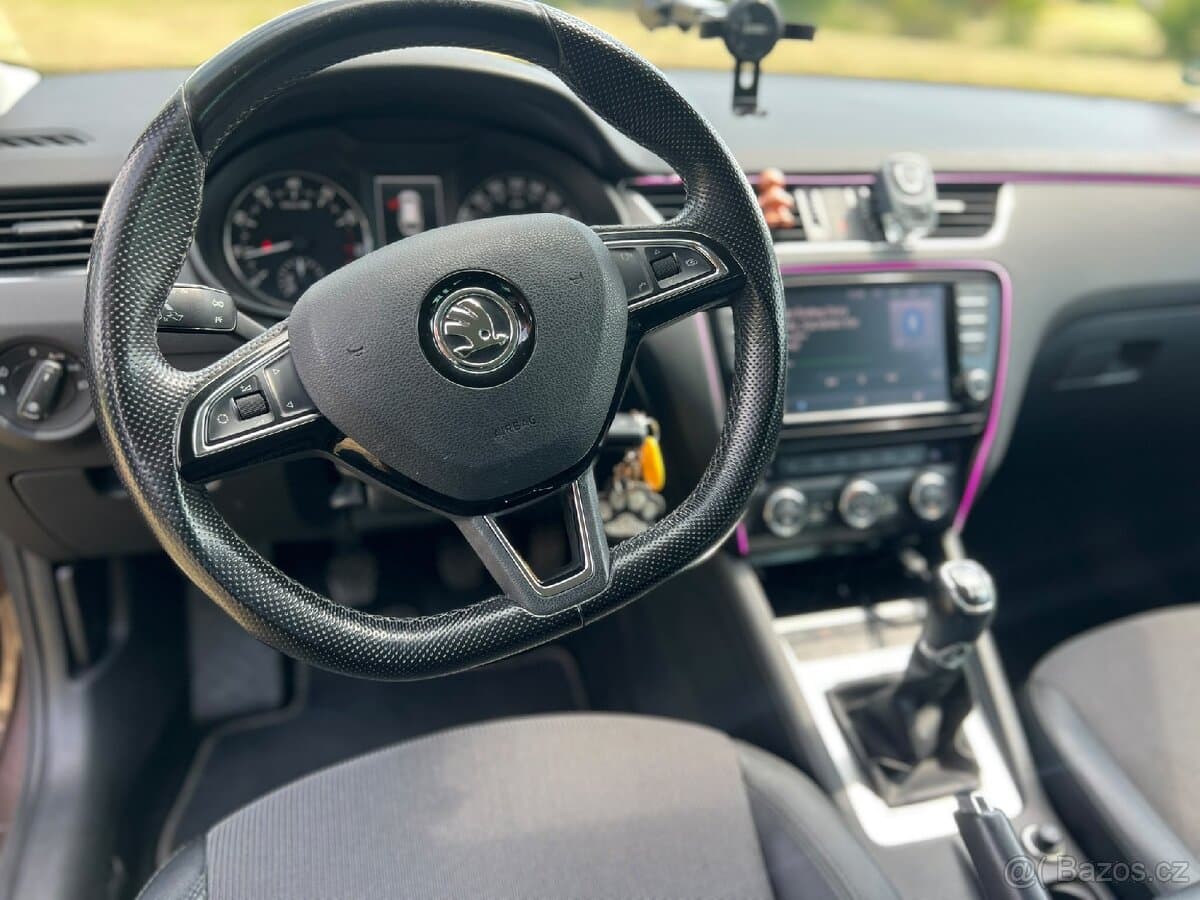 2014 Škoda OCTAVIA - 12