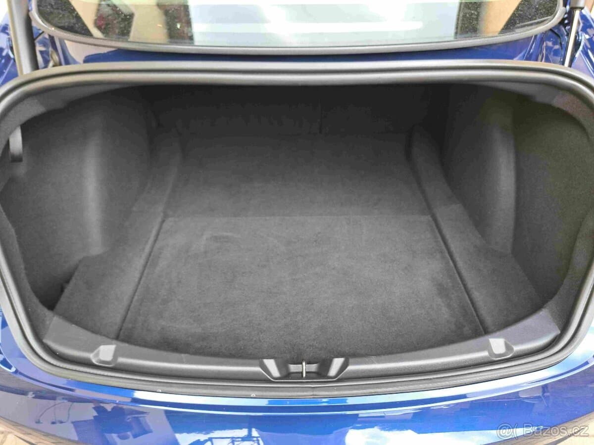 2023 Tesla MODEL 3 - 12