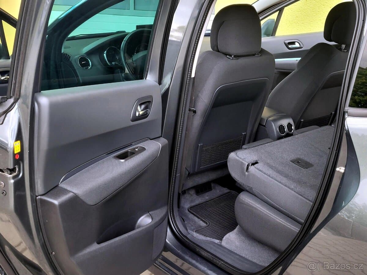 2015 Peugeot 3008 - 12