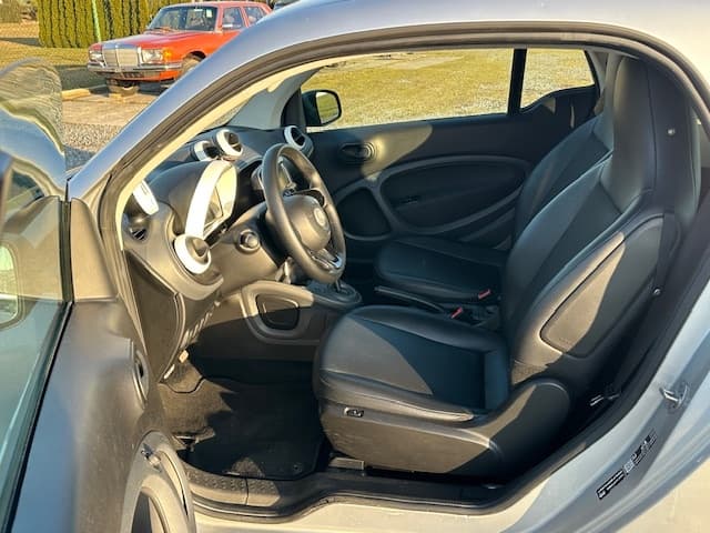 2020 Smart FORTWO - 12
