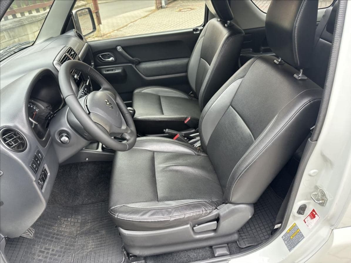 2018 Suzuki JIMNY - 12