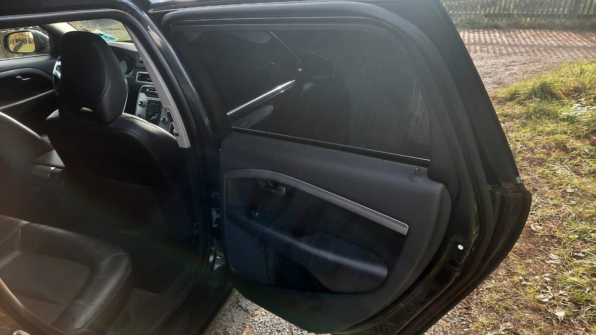 2014 Volvo V70 - 12