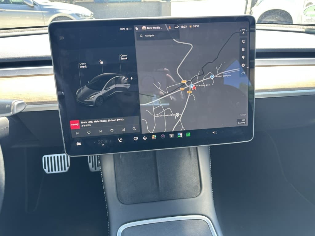 2021 Tesla MODEL 3 - 12