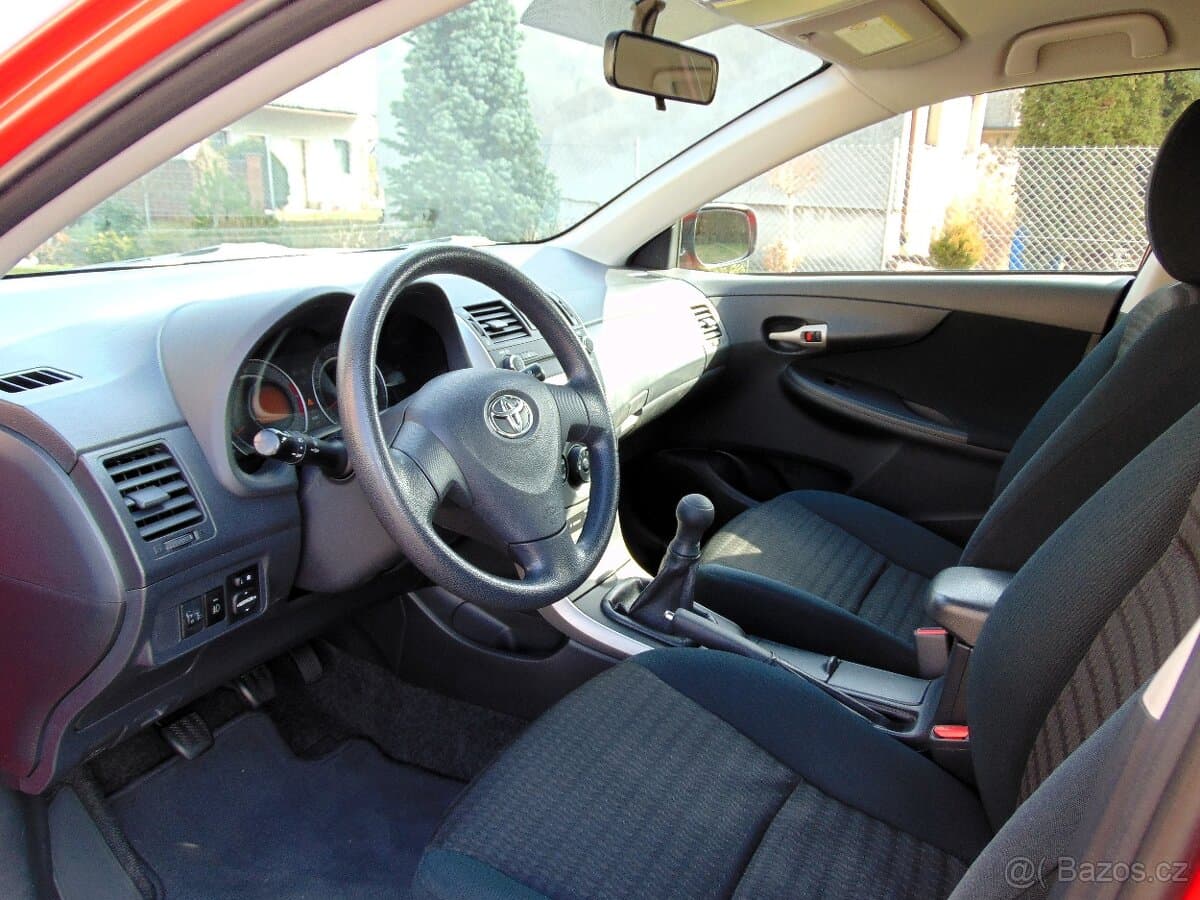 2009 Toyota COROLLA - 12