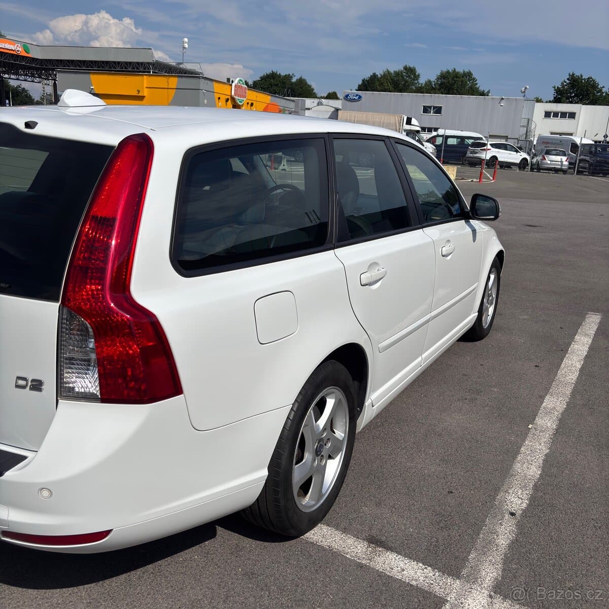 2012 Volvo V50 - 12