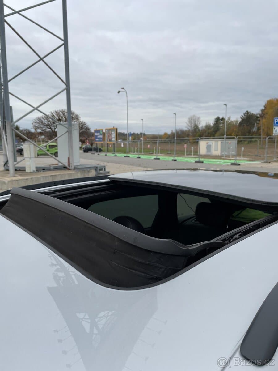 2010 Audi A4 - 12
