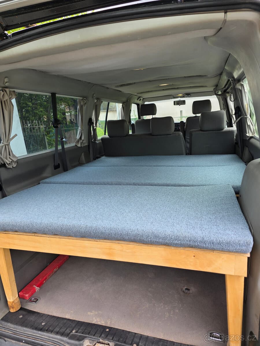 2000 Volkswagen CARAVELLE - 12