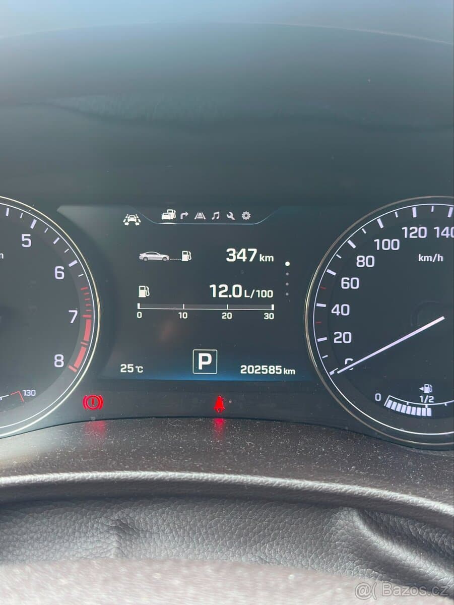 2015 Hyundai GENESIS - 12