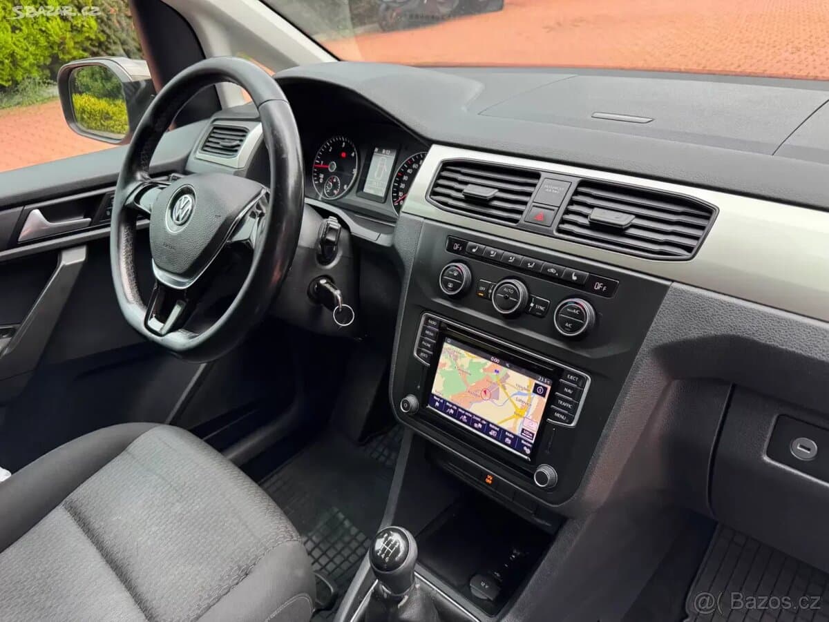 2015 Volkswagen CADDY - 12